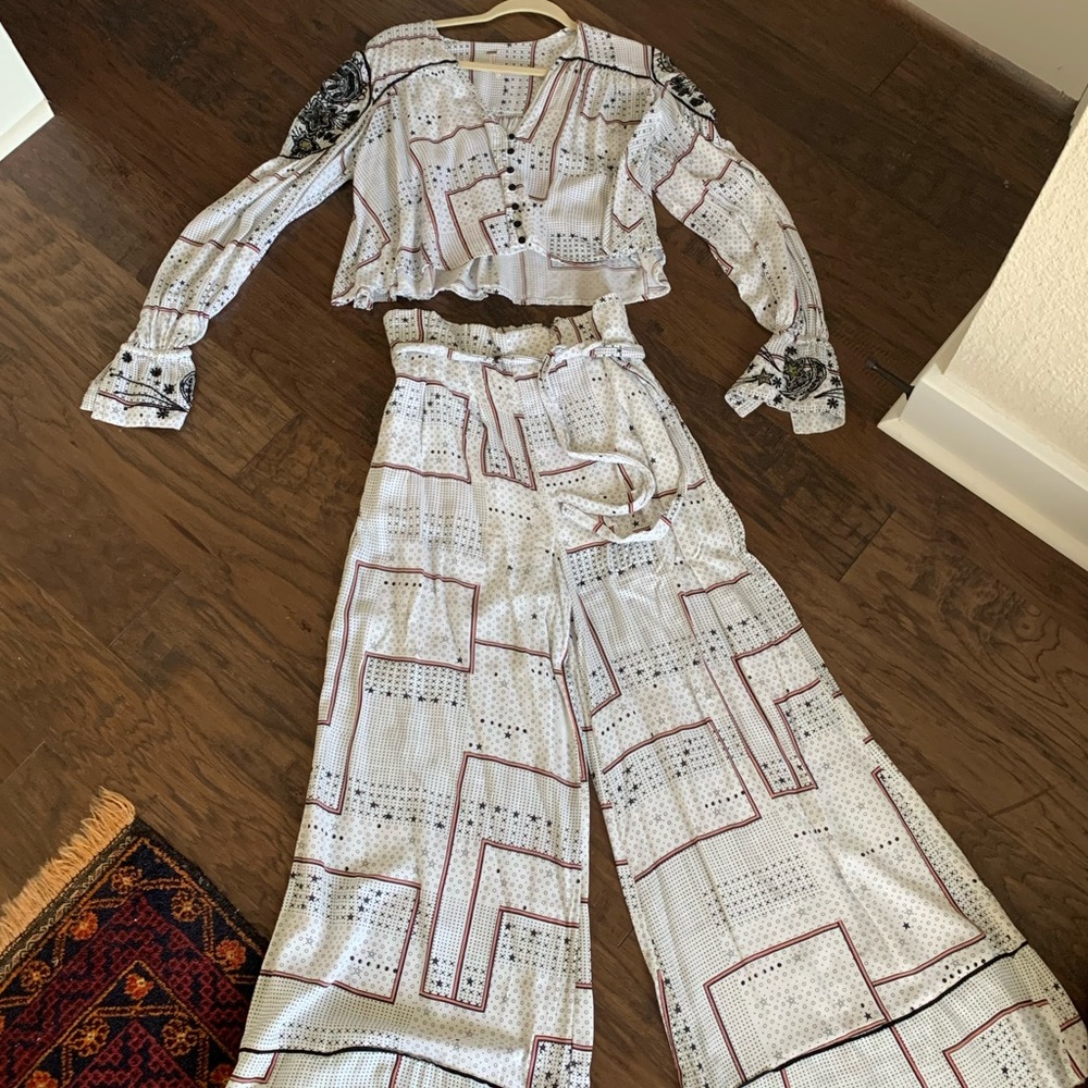 FREE PEOPLE flowy stars set